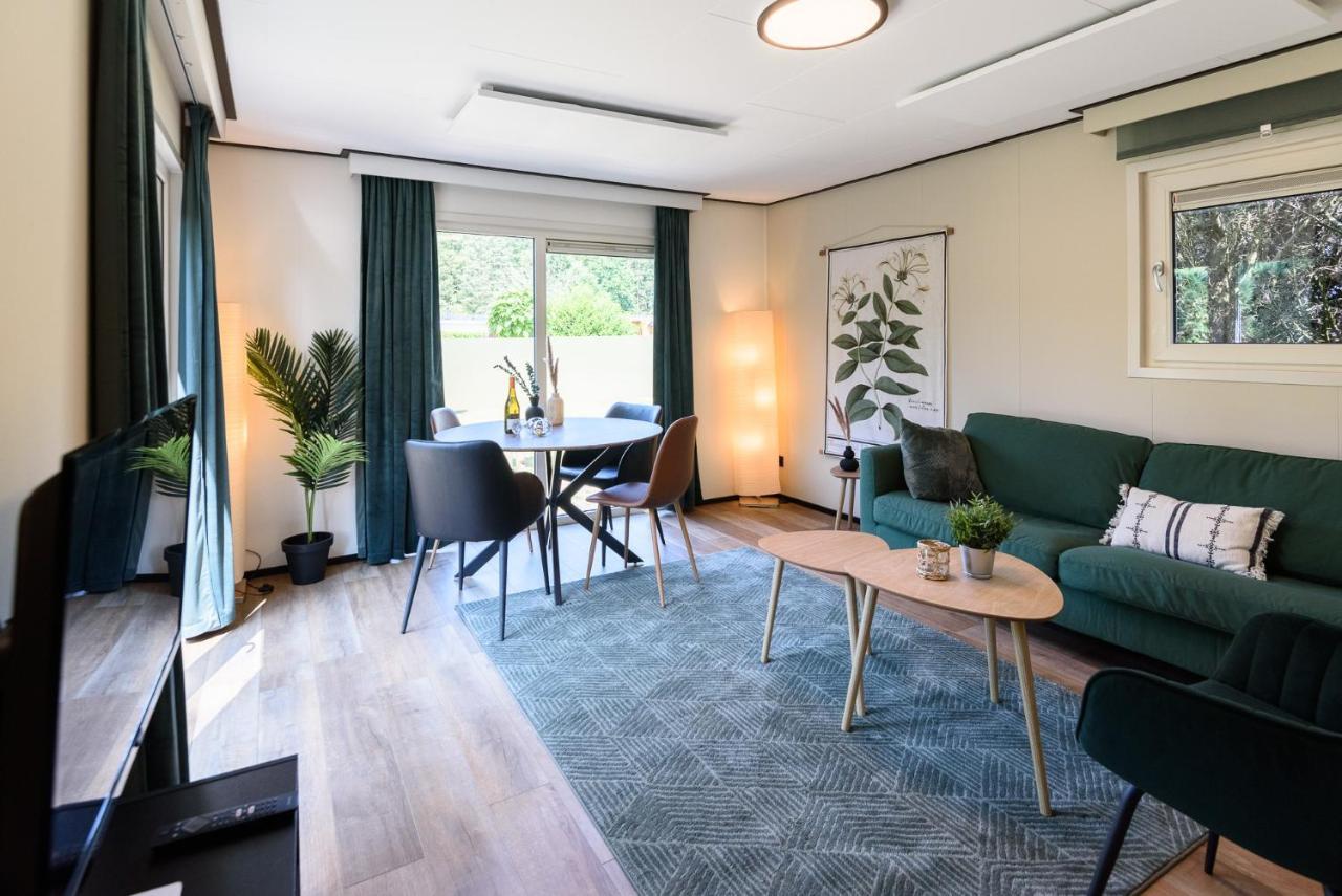 Chalet Met Eigen Tuin Aan De Veluwse Bosrand Putten Kültér fotó