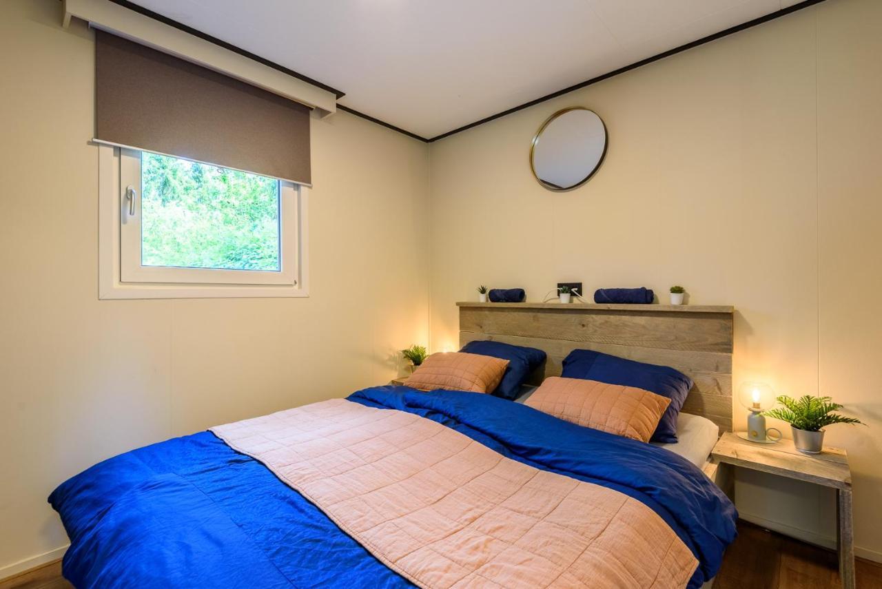Chalet Met Eigen Tuin Aan De Veluwse Bosrand Putten Kültér fotó